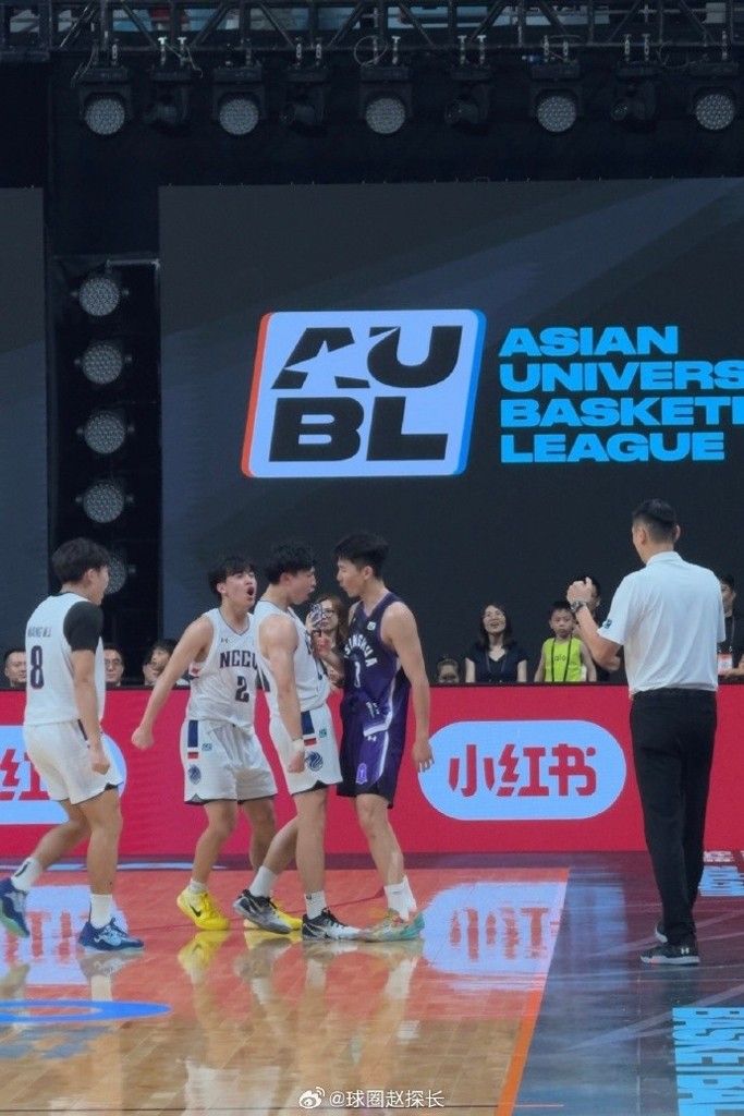 媒体人：未来有可能会在CBA见到宋昕澔 石奎要记住今天的比赛